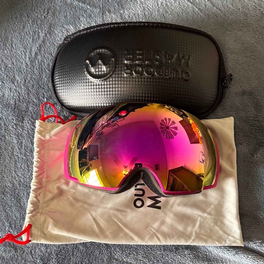 Outdoor Master Ski Goggles with Pink Lens